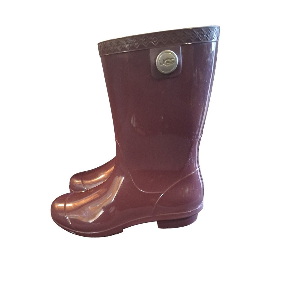 UGG Australia Women 7 Glossy Purple Rain Boots Waterproof Calf Medallion Logo